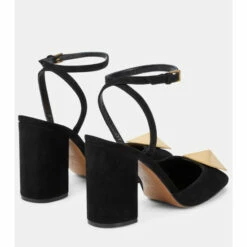 Valentino Garavani One Stud Suede Pumps 8 Valentino Garavani One Stud Suede Pumps -Valentino Garavani Sales unnamed file 2918