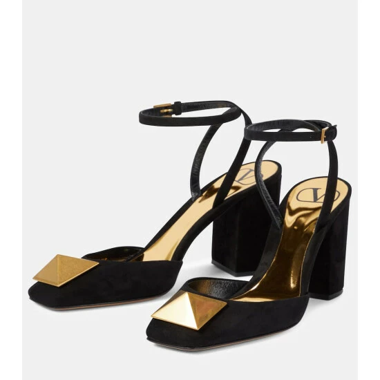 Valentino Garavani One Stud Suede Pumps 6 Valentino Garavani One Stud Suede Pumps - Image 4