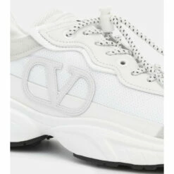 Valentino Garavani SHEGOES Sneakers -Valentino Garavani Sales unnamed file 2931