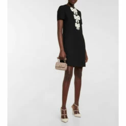 Valentino Garavani Rockstud 105 Leather Pumps