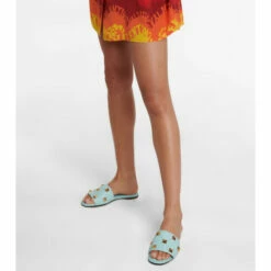 Valentino Garavani Roman Stud Flat Leather Sandals -Valentino Garavani Sales unnamed file 3008