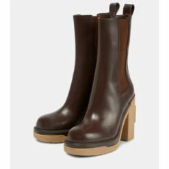 Valentino Garavani One Stud Leather Chelsea Boots -Valentino Garavani Sales unnamed file 3036