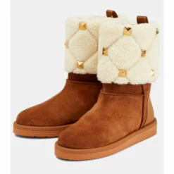 Valentino Garavani Roman Stud Suede Ankle Boots 10 Valentino Garavani Roman Stud Suede Ankle Boots -Valentino Garavani Sales unnamed file 3046