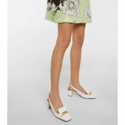 Valentino Garavani VLogo Chain Leather Slingback Pumps -Valentino Garavani Sales unnamed file 3104