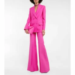 Valentino Garavani One Stud Leather Clutch -Valentino Garavani Sales unnamed file 3176