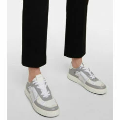 Valentino Garavani VL7N Leather Sneakers -Valentino Garavani Sales unnamed file 3201