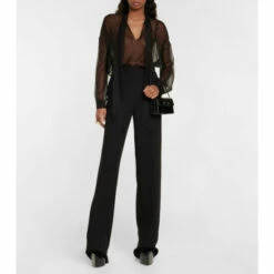 Valentino Garavani VLogo Patent Leather Shoulder Bag -Valentino Garavani Sales unnamed file 3245