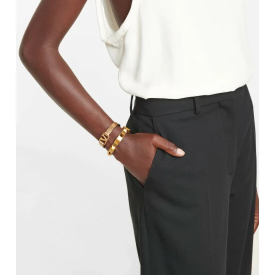 Valentino Garavani Rockstud Leather Bracelet 4 Valentino Garavani Rockstud Leather Bracelet - Image 2