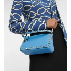 Valentino Garavani Rockstud Small Leather Crossbody Bag 11 Valentino Garavani Rockstud Small Leather Crossbody Bag -Valentino Garavani Sales unnamed file 337