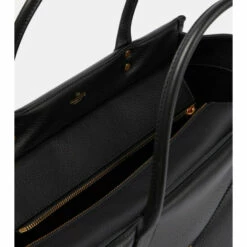 Valentino Garavani Sales -Valentino Garavani Sales unnamed file 3527