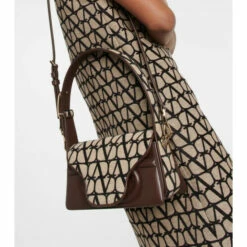 Valentino Garavani Le Grand Deuxième Shoulder Bag