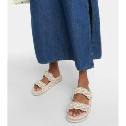 Valentino Garavani Rockstud Espadrille Sandals 9 Valentino Garavani Rockstud Espadrille Sandals -Valentino Garavani Sales unnamed file 385