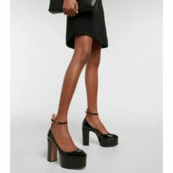 Valentino Garavani Tan-Go Patent Leather Platform Pumps -Valentino Garavani Sales unnamed file 517