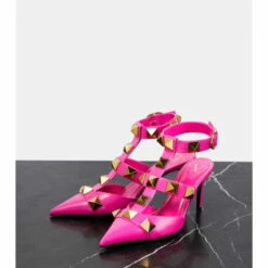 Valentino Garavani Roman Stud Leather Pumps -Valentino Garavani Sales unnamed file 662