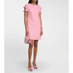 Valentino Garavani VLogo Leather Sandals