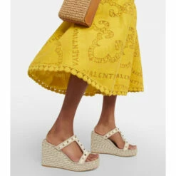 Valentino Garavani Rockstud Leather Wedge Sandals -Valentino Garavani Sales unnamed file 78