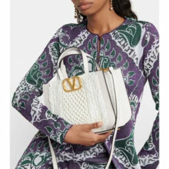 Valentino Garavani VLogo Small Crochet Tote Bag -Valentino Garavani Sales unnamed file 89
