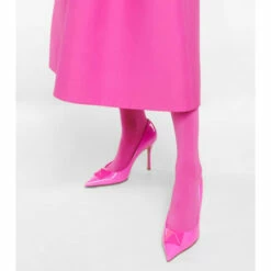 Valentino Garavani One Stud Patent Leather Pumps -Valentino Garavani Sales unnamed file 903