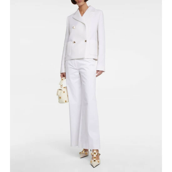 Valentino Garavani Roman Stud Leather Pumps 3 Valentino Garavani Roman Stud Leather Pumps